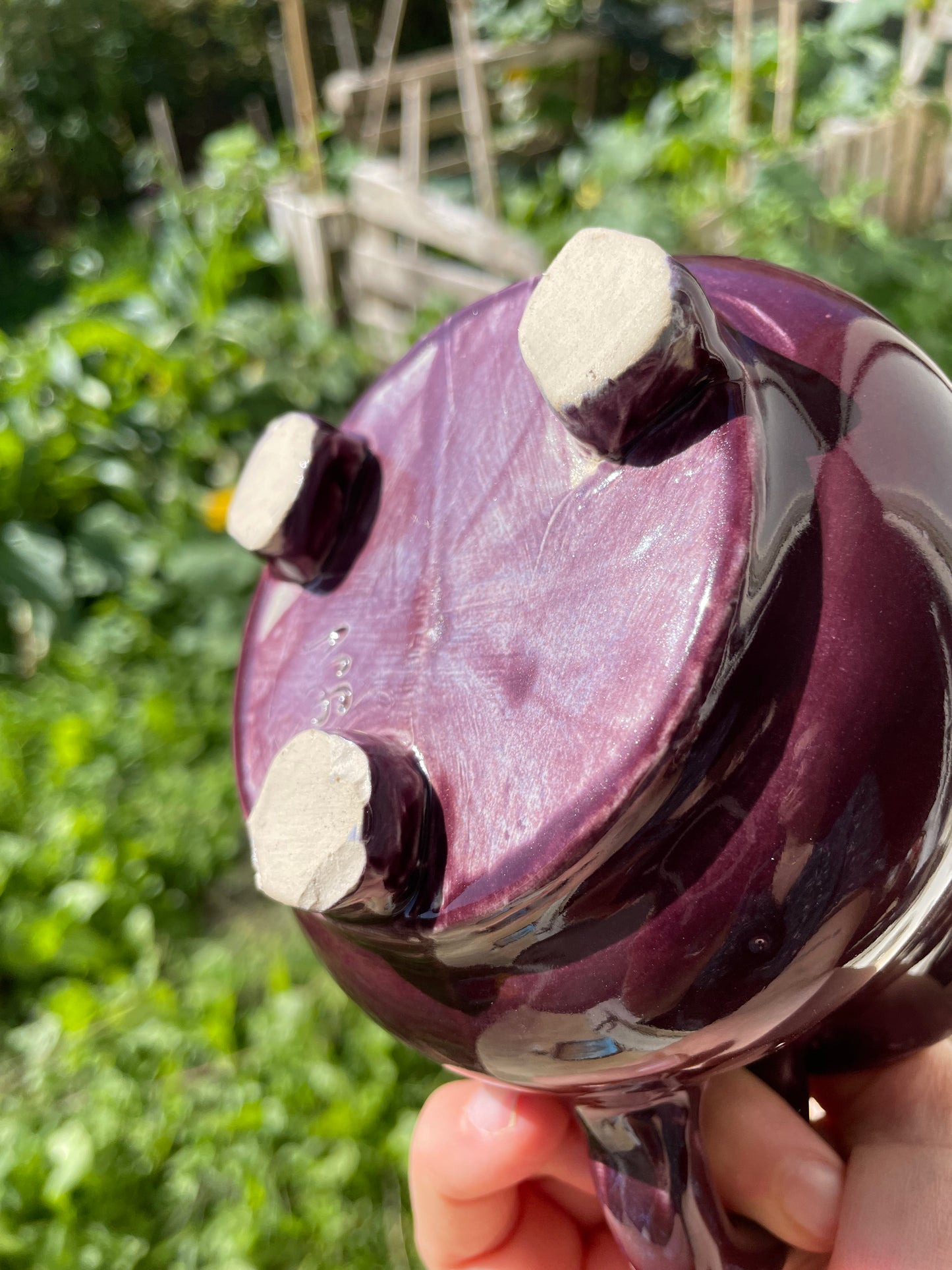 Tasse chaudron imparfaite prune