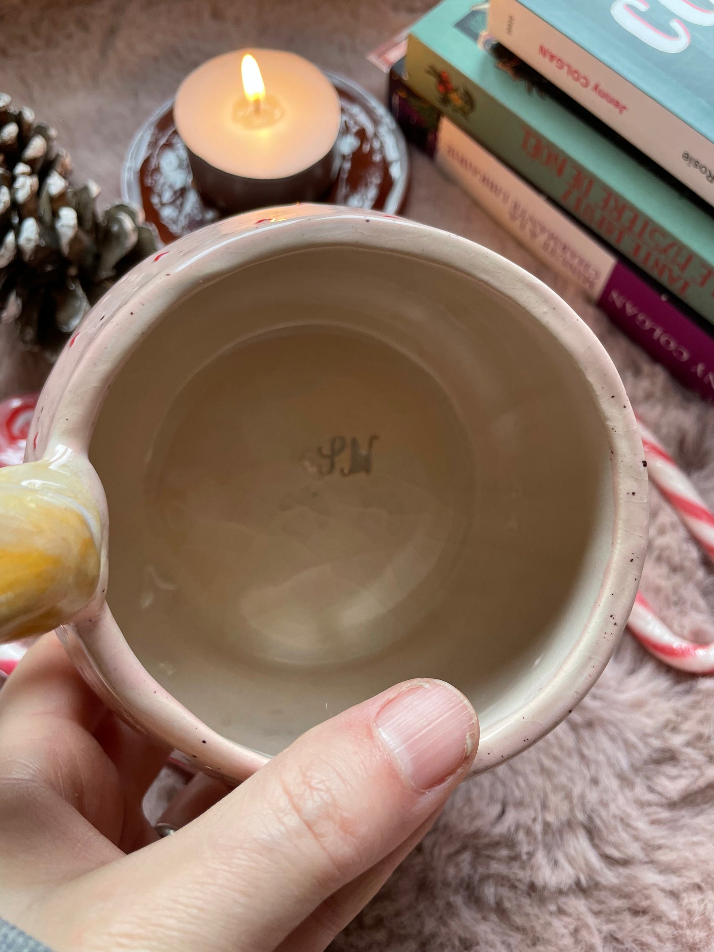 Tasse chat roux fond rose et cœur