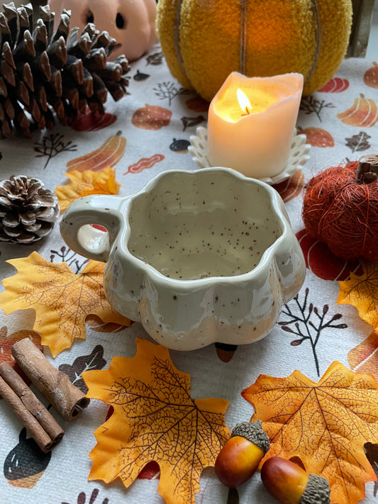 Tasse citrouille moucheté blanc cassé pré-vente
