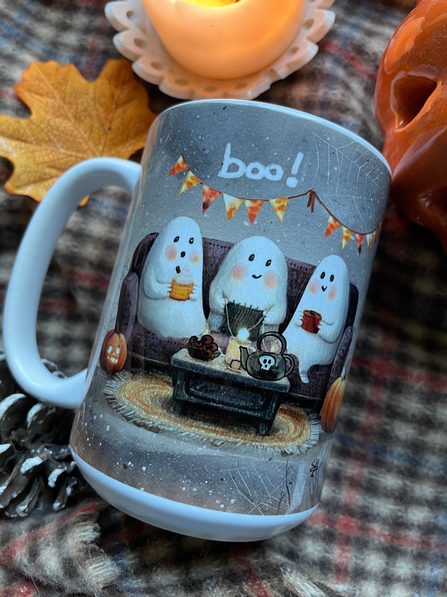 Tasse la soirée entre fantômes