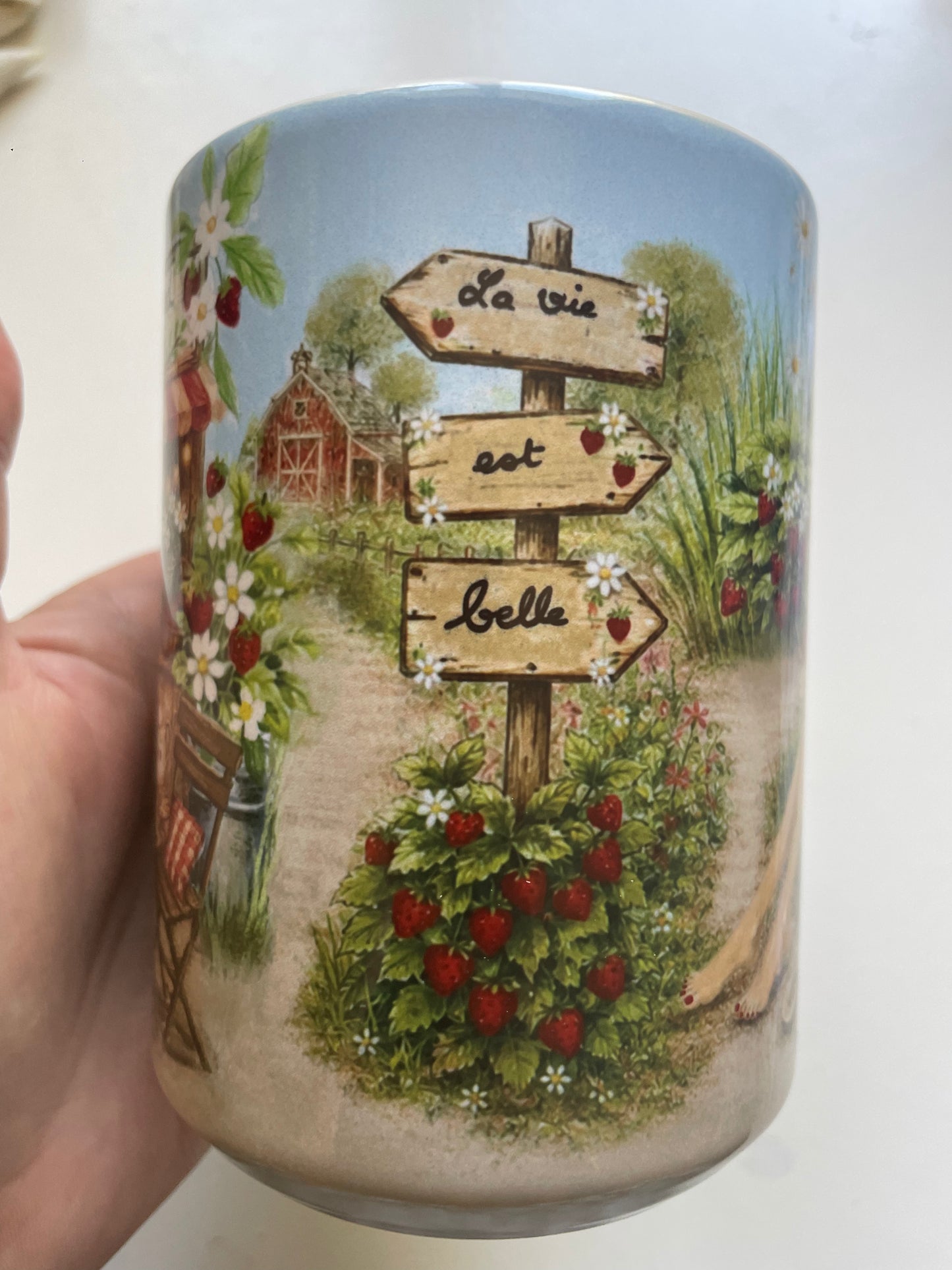 Tasse le marchand de fraises