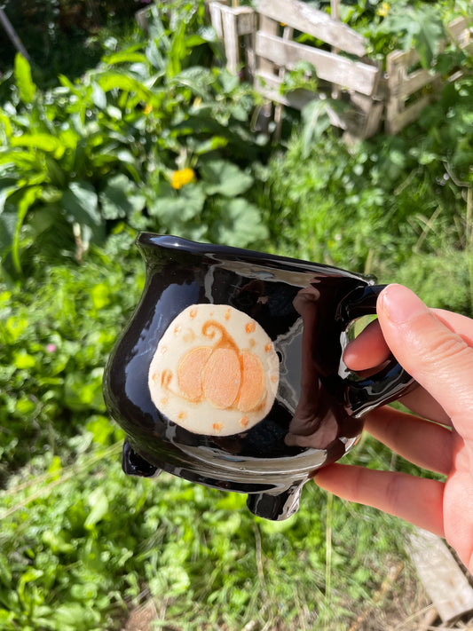 Tasse chaudron citrouille imparfaite