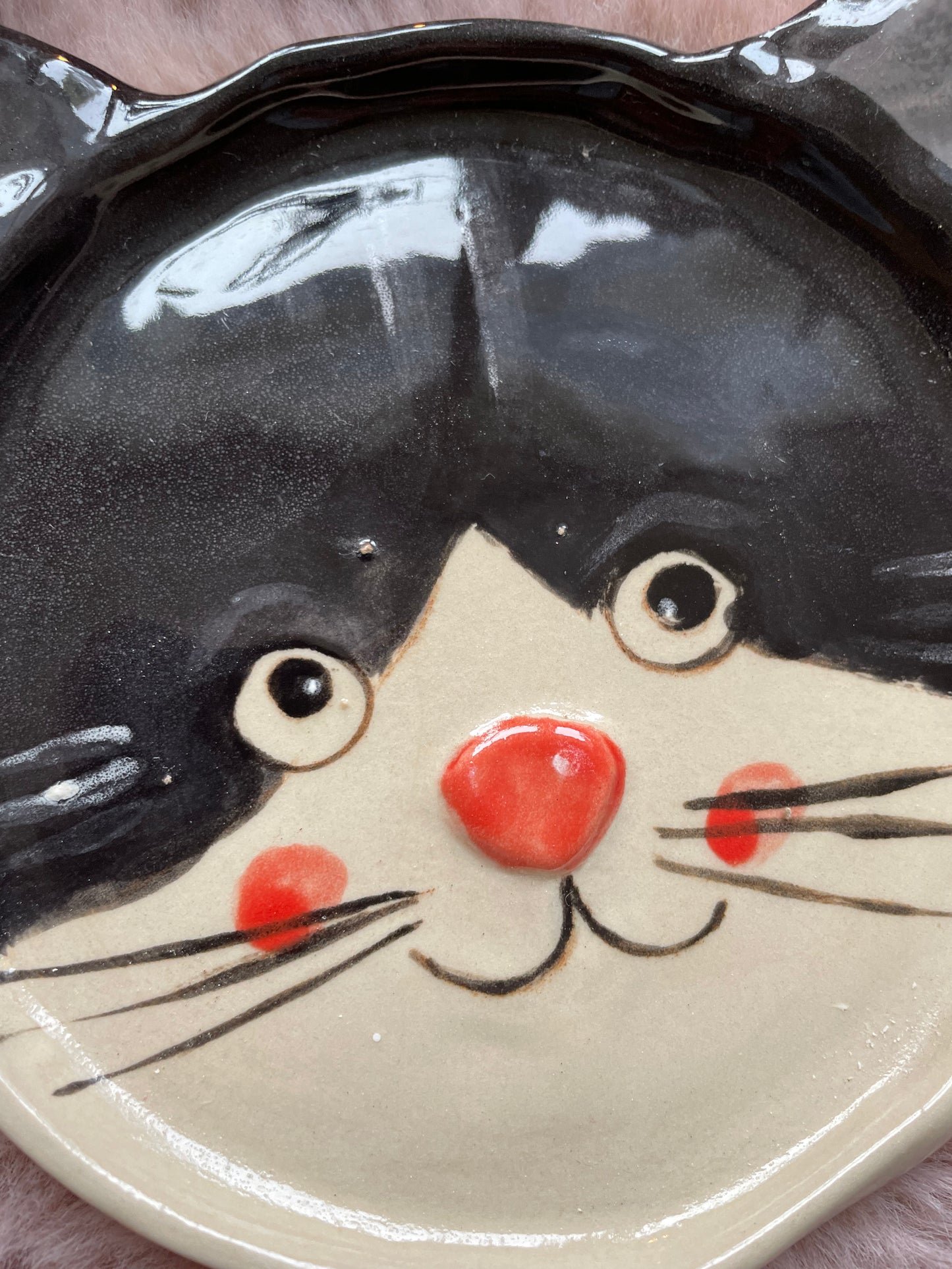 Assiette tête de chat noir